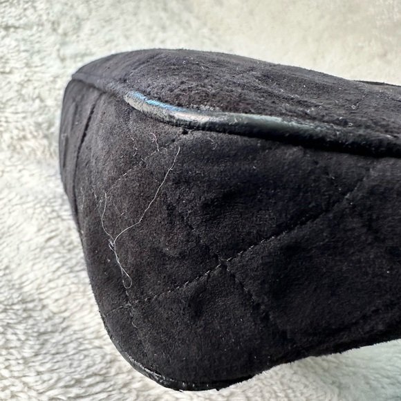 Chanel suede camera bag - Picture 6 of 9